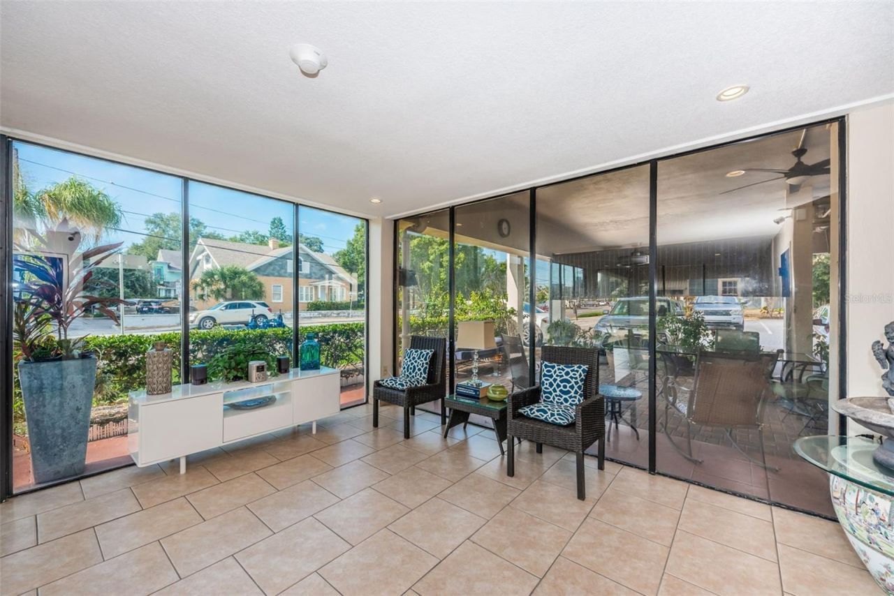 841 4th Avenue N, Unit 21, Saint Petersburg, FL 33701 Photo