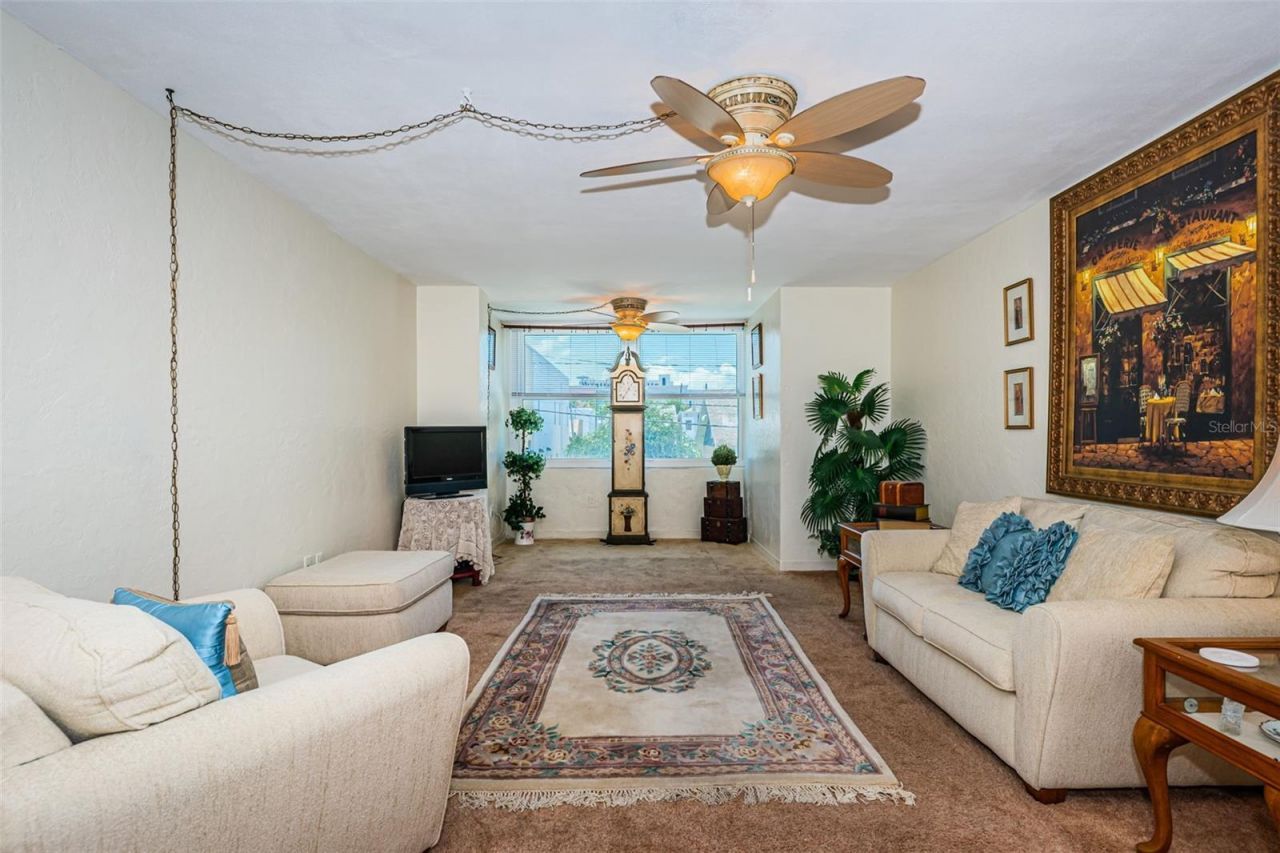 841 4th Avenue N, Unit 21, Saint Petersburg, FL 33701 Photo
