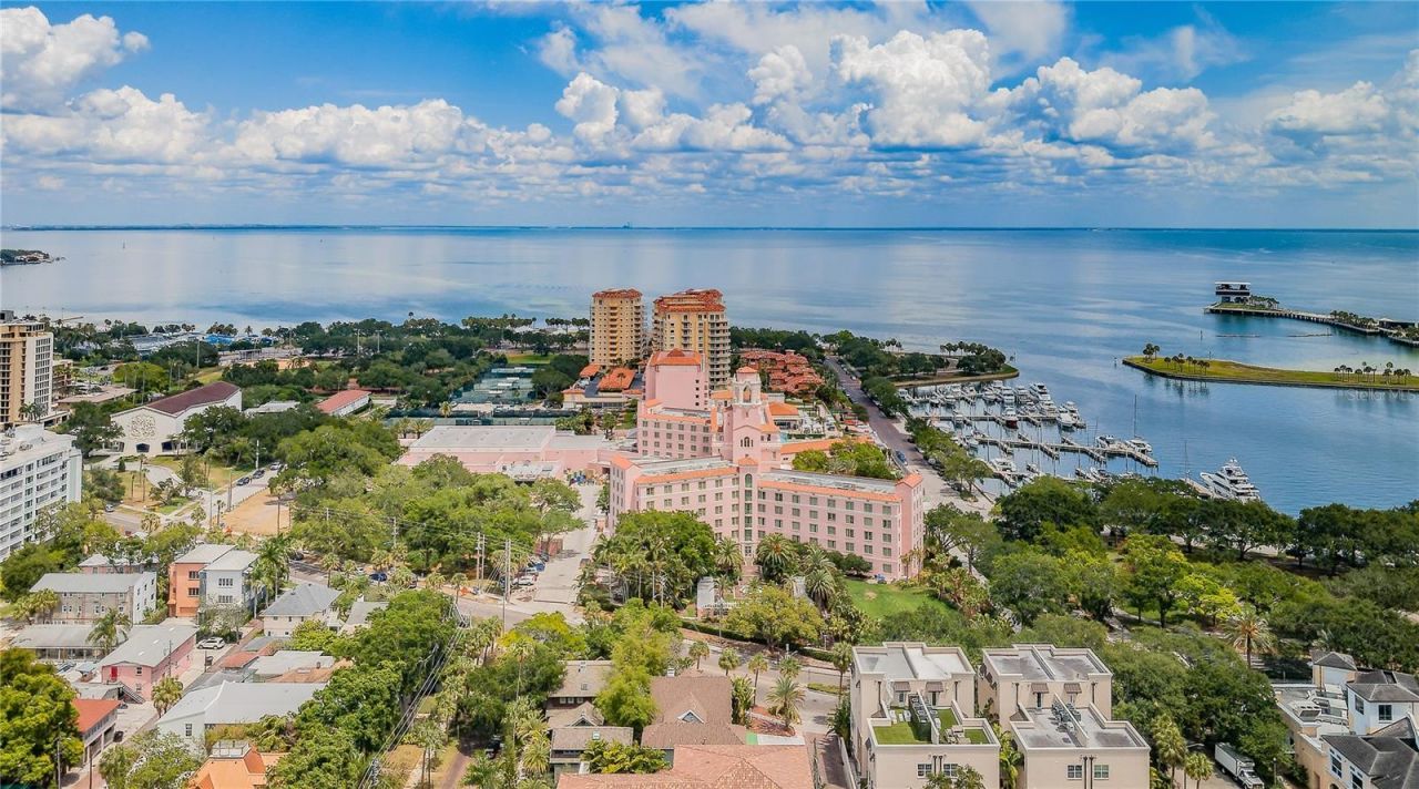 841 4th Avenue N, Unit 21, Saint Petersburg, FL 33701 Photo