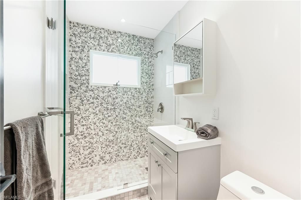 134 16th Ave S, Naples, FL 34102 Photo