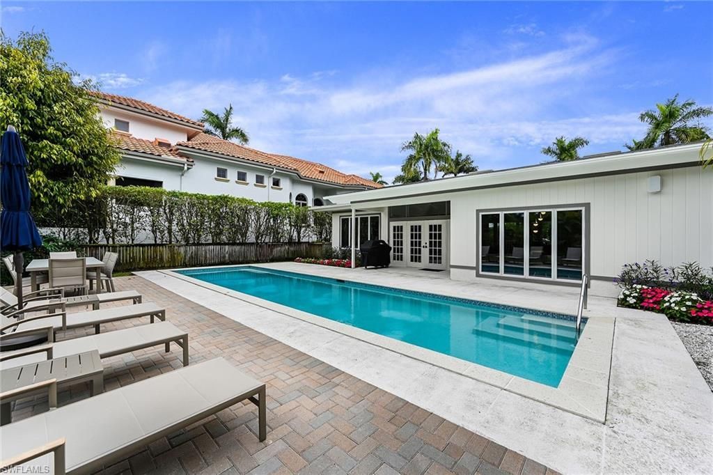 134 16th Ave S, Naples, FL 34102 Photo