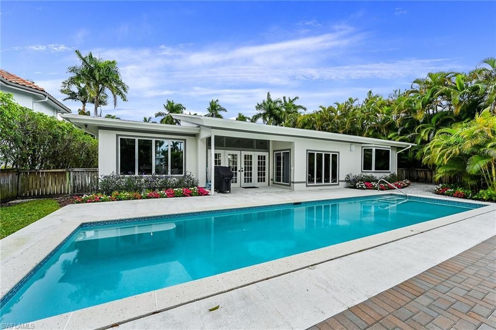 134 16th Ave S, Naples, FL 34102 Photo