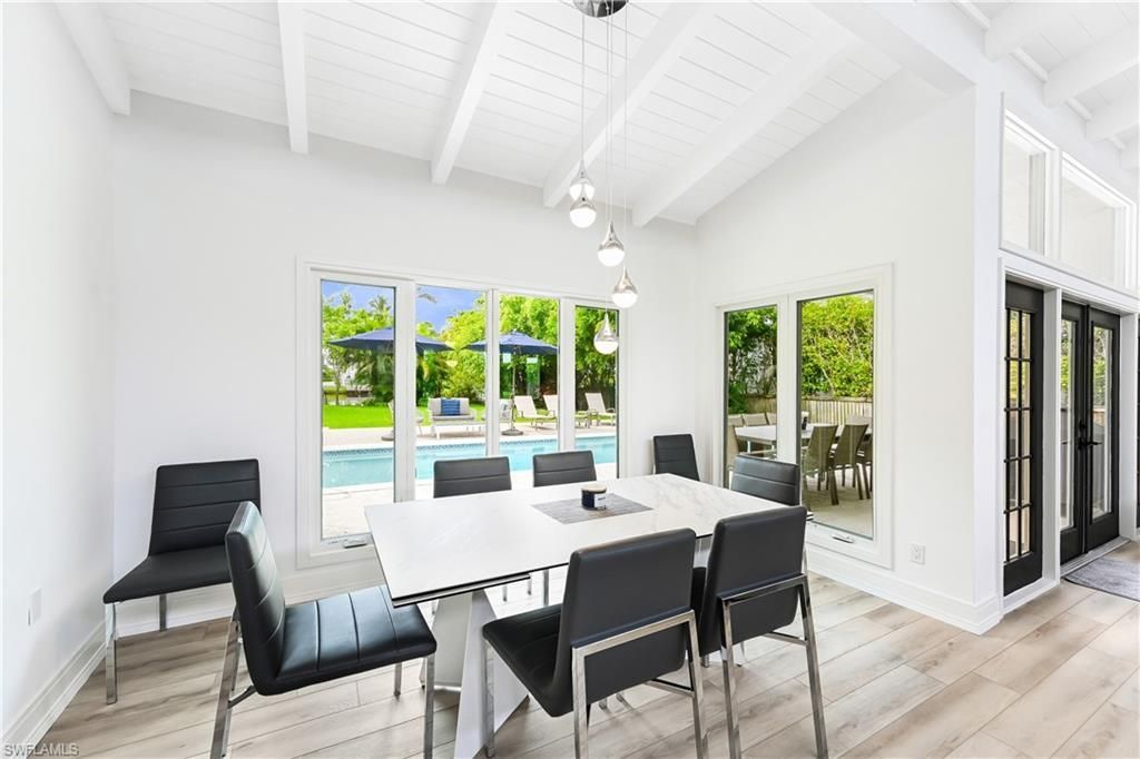 134 16th Ave S, Naples, FL 34102 Photo