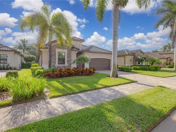 9254 Veneto PL, NAPLES, FL 34113