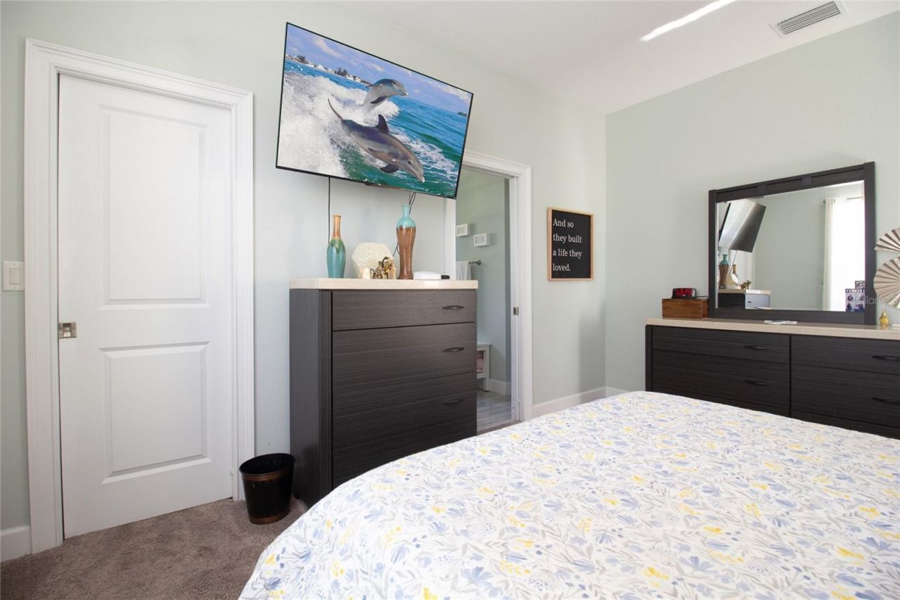 5528 40th Street N, Saint Petersburg, FL 33714 Photo