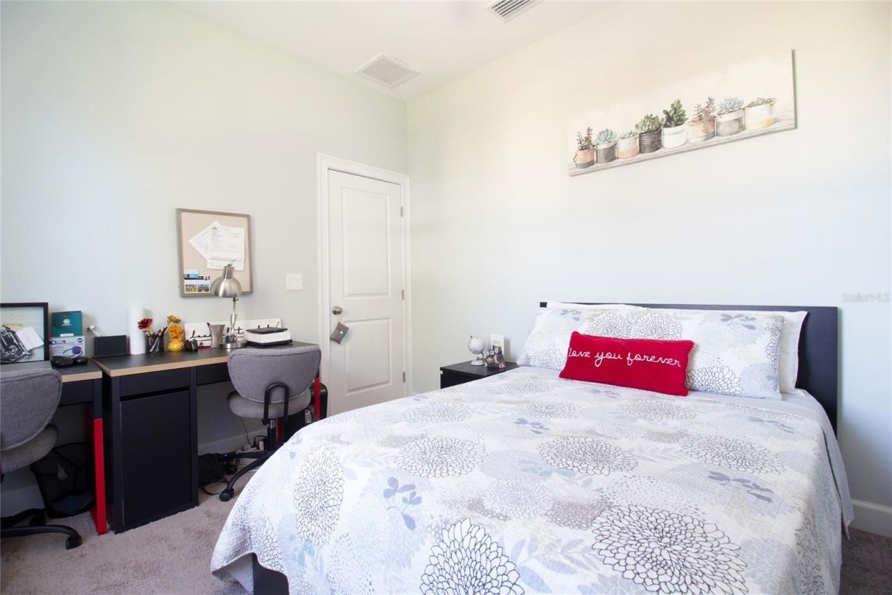 5528 40th Street N, Saint Petersburg, FL 33714 Photo