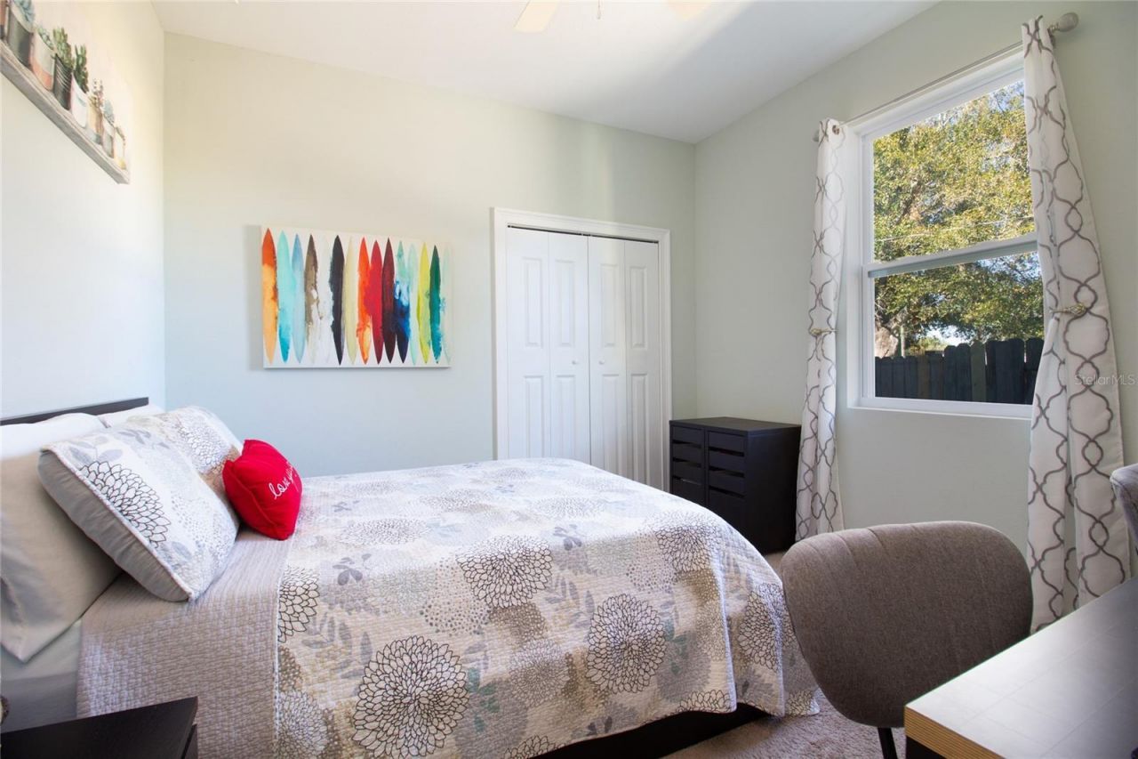 5528 40th Street N, Saint Petersburg, FL 33714 Photo