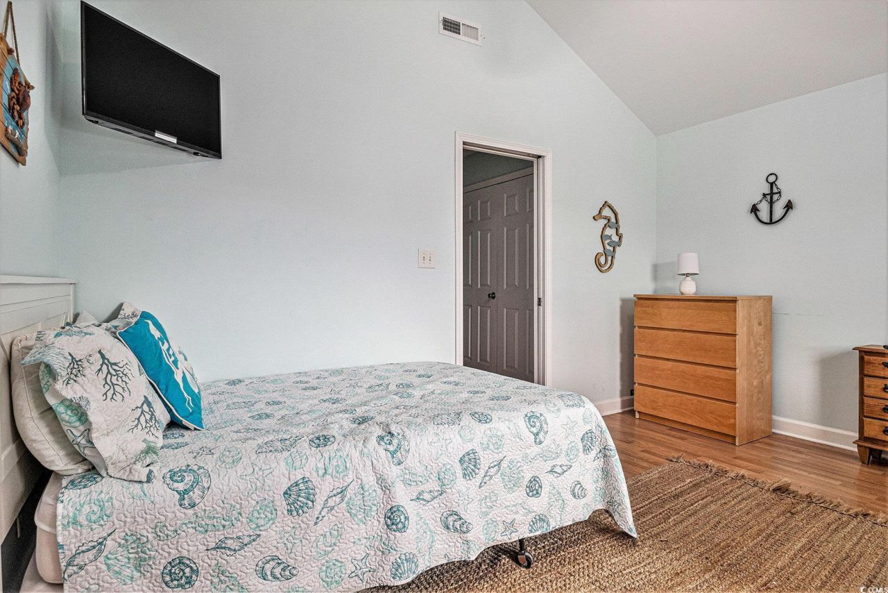 121b 7th Ave. S Photo 19