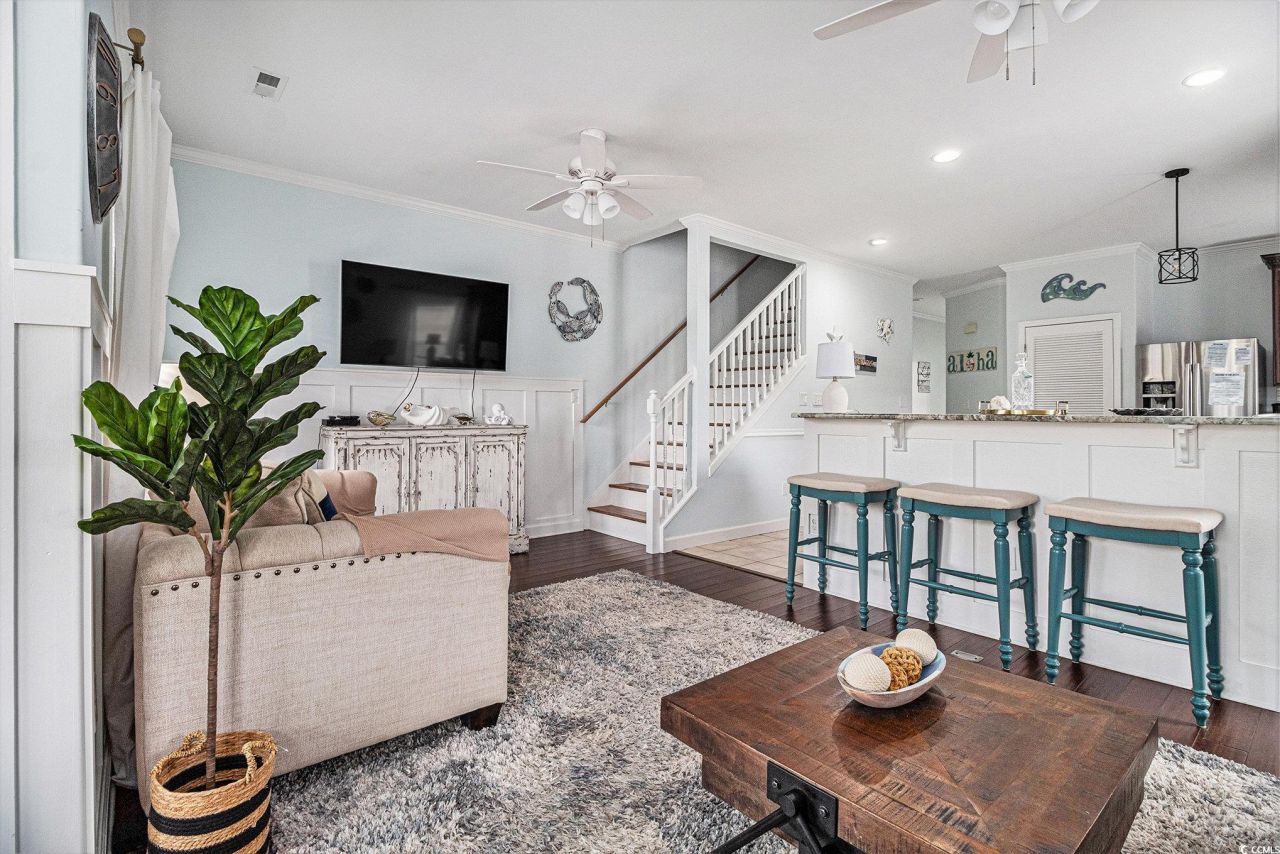 121b 7th Ave. S Photo 4