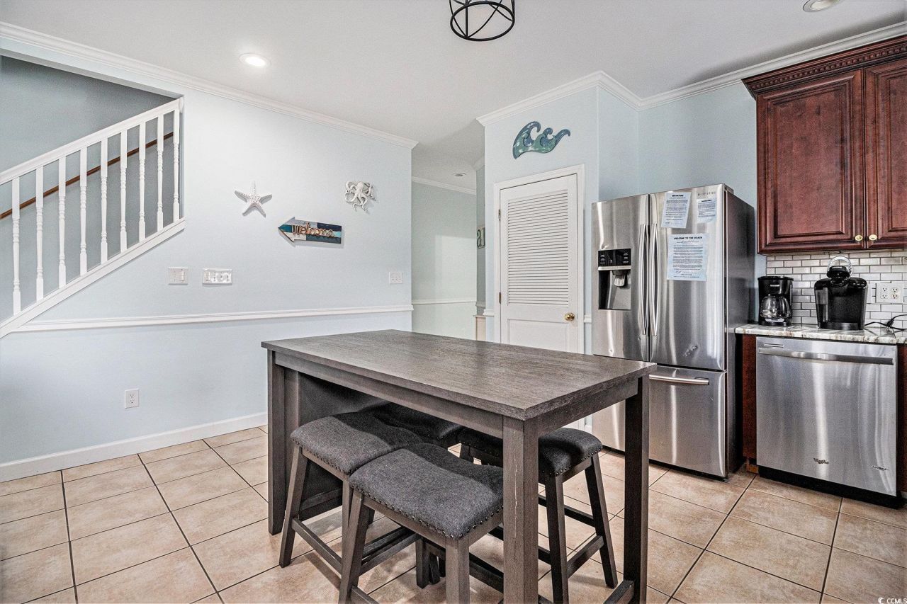 121b 7th Ave. S Photo 6