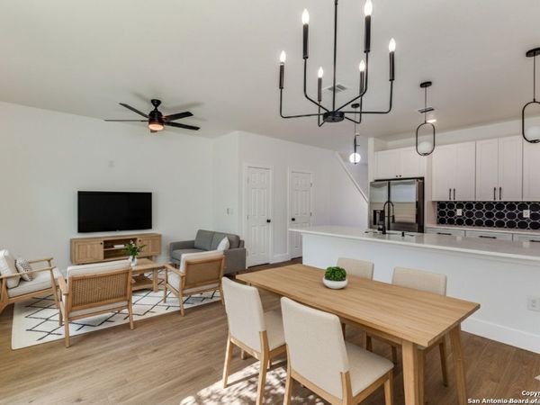 207 Gravel St, Unit 101, San Antonio, TX 78203