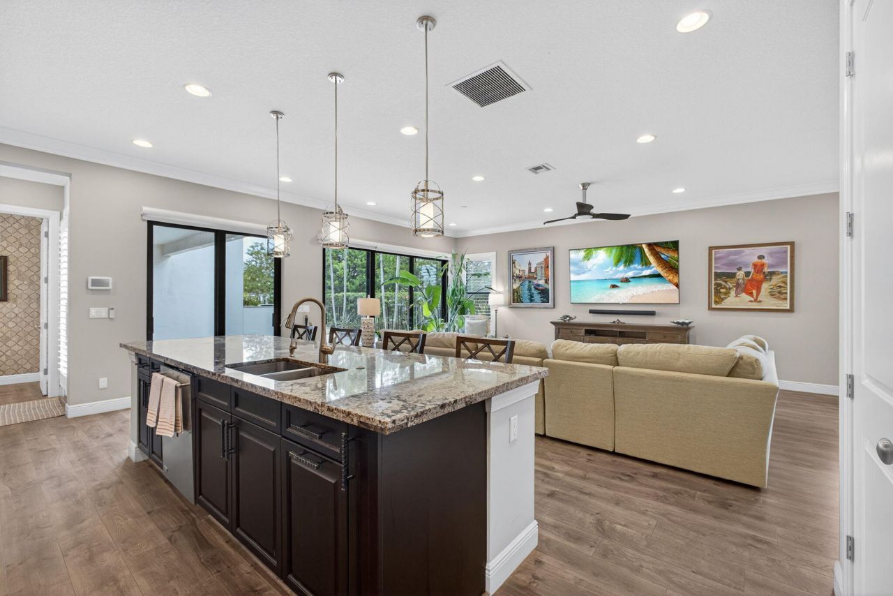 5041 Grandiflora Road, Palm Beach Gardens, FL 33418 Photo