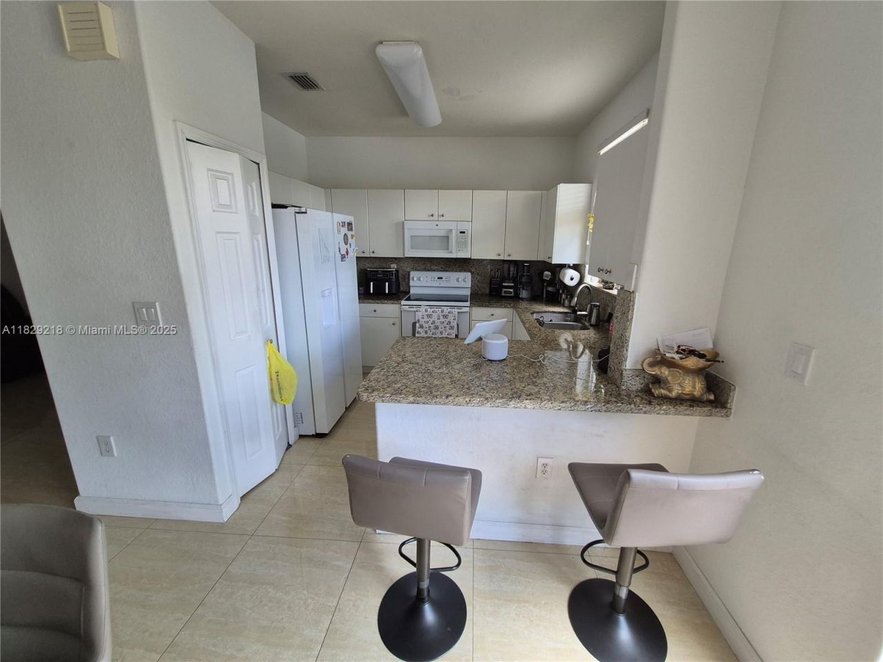 8134 NW 108th Pl, Doral, FL 33178 Photo