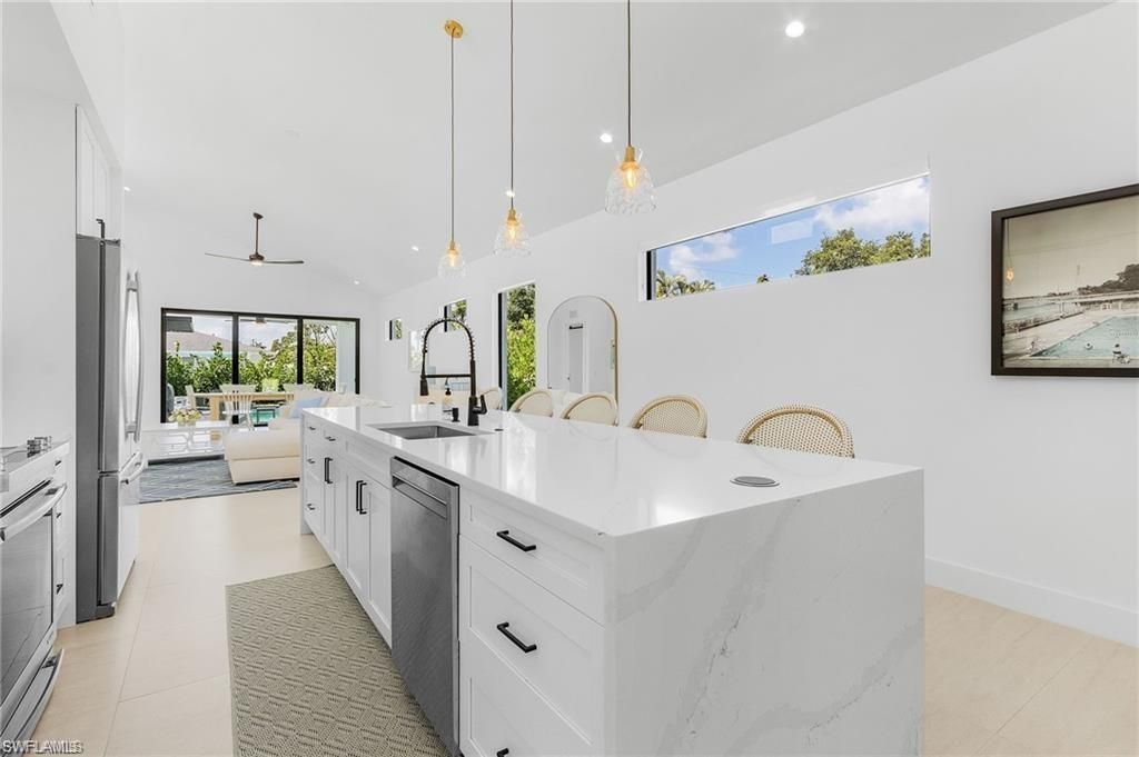 678 95th Ave N, Naples, FL 34108 Photo