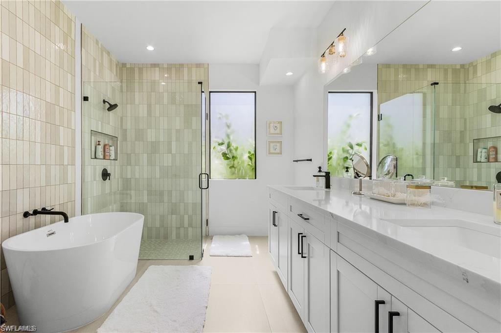 678 95th Ave N, Naples, FL 34108 Photo