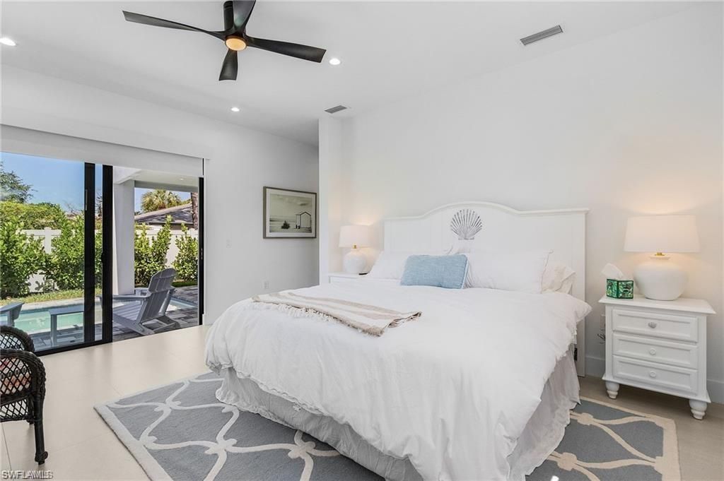678 95th Ave N, Naples, FL 34108 Photo