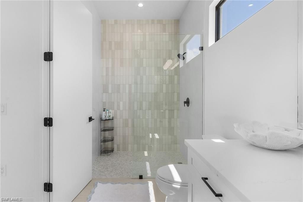 678 95th Ave N, Naples, FL 34108 Photo