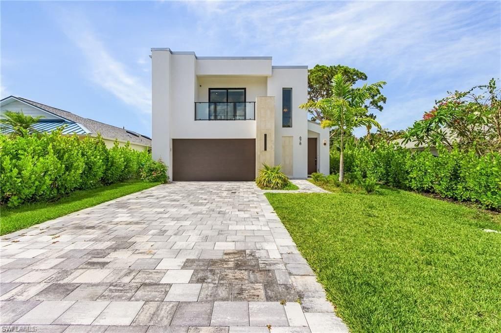 678 95th Ave N, Naples, FL 34108 Photo