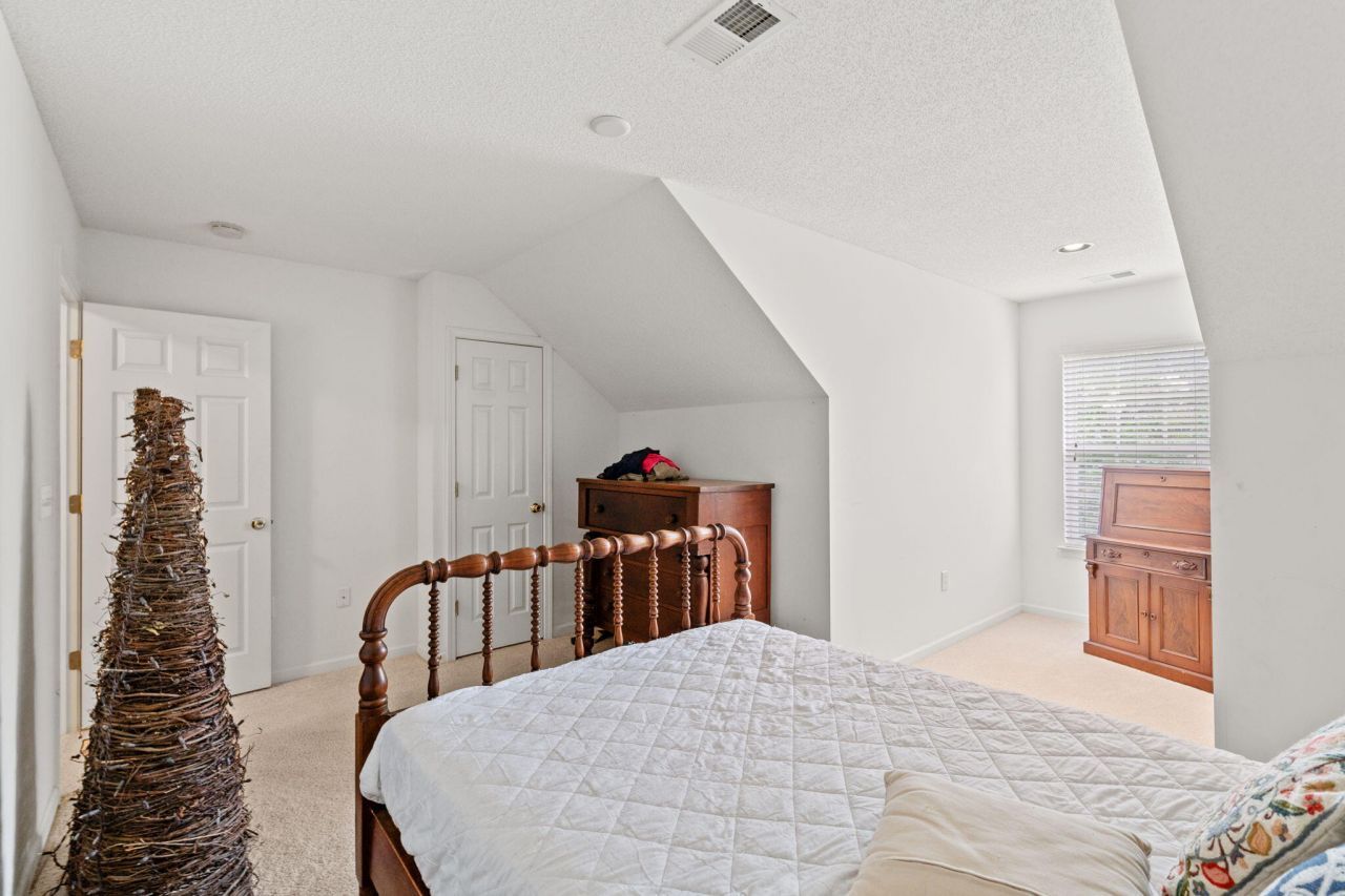 62 4 Ryegrass Lane Photo 16