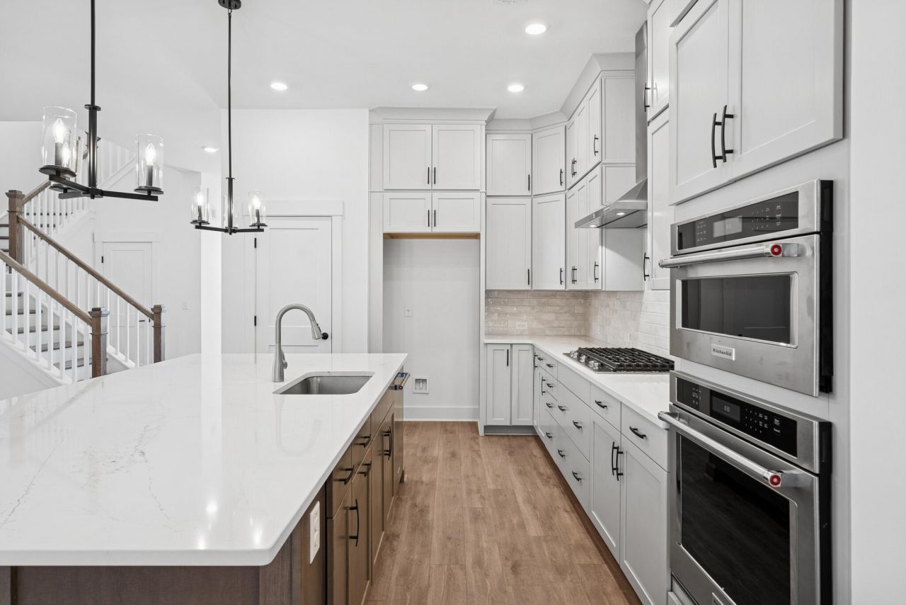 1183 Reserve Lane Photo 10