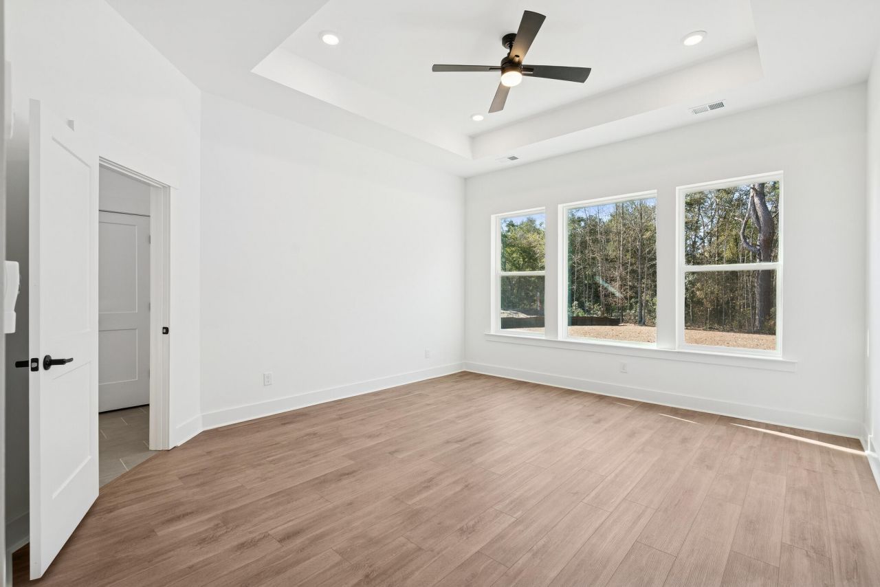 1183 Reserve Lane Photo 17