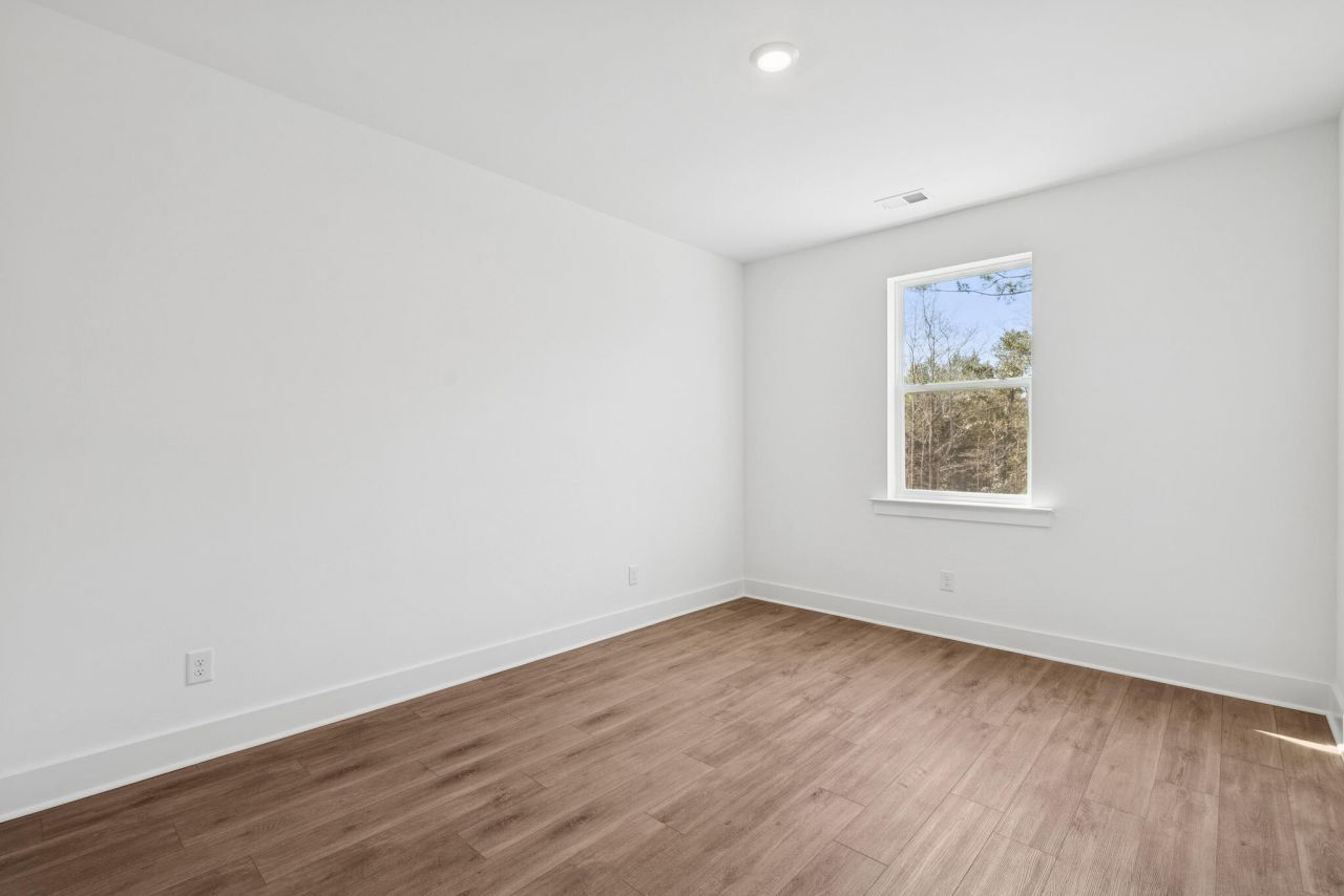 1183 Reserve Lane Photo 29