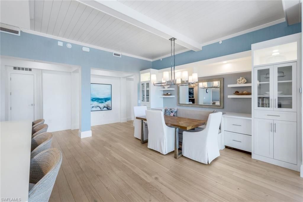 875 6th Ave S, Unit 303, Naples, FL 34102 Photo