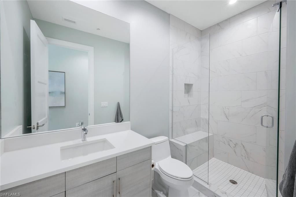 875 6th Ave S, Unit 303, Naples, FL 34102 Photo