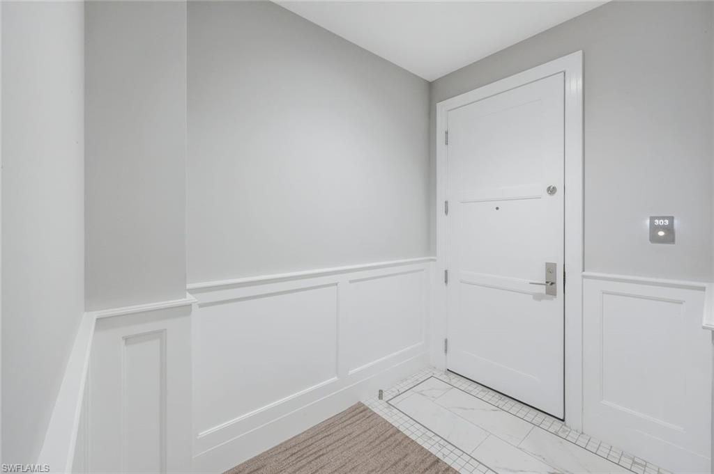 875 6th Ave S, Unit 303, Naples, FL 34102 Photo