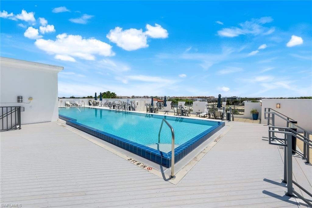 875 6th Ave S, Unit 303, Naples, FL 34102 Photo