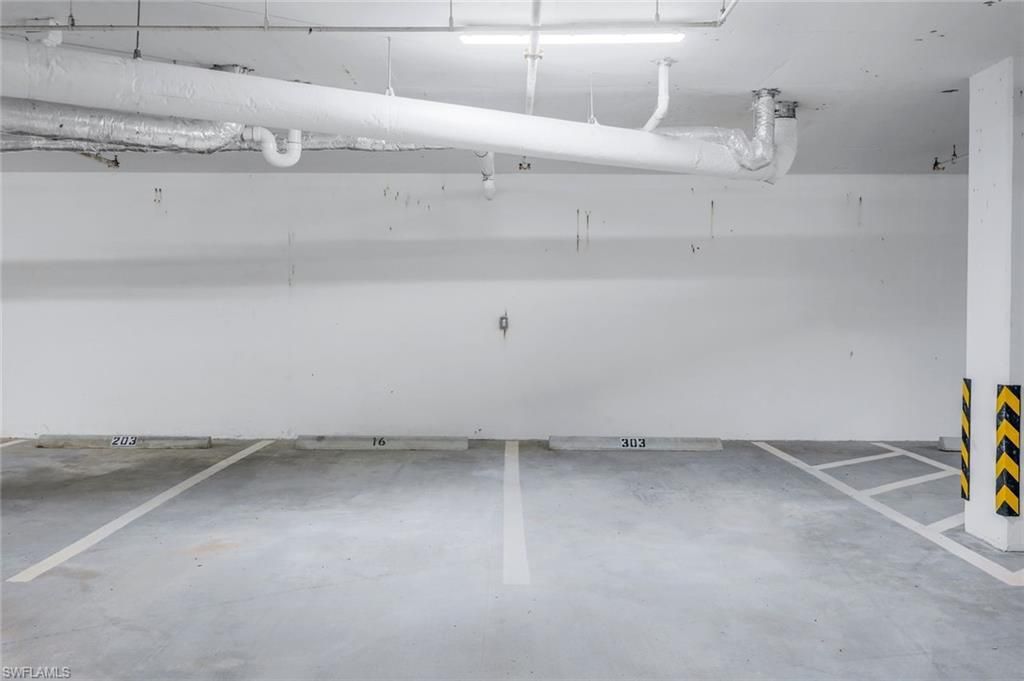 875 6th Ave S, Unit 303, Naples, FL 34102 Photo