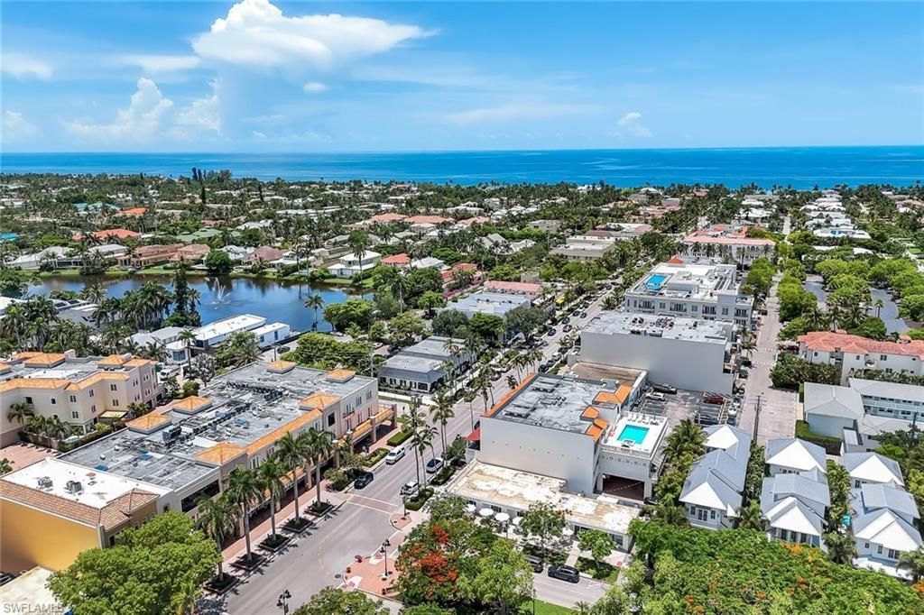 875 6th Ave S, Unit 303, Naples, FL 34102 Photo