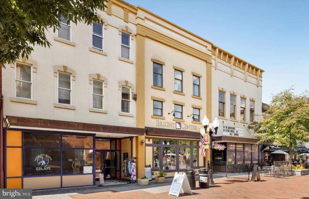 9 LOUDOUN STREET N, WINCHESTER, VA 22601