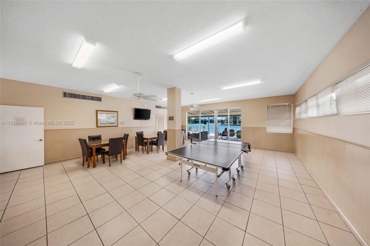 3161 S Ocean Dr, Unit 1510, Hallandale Beach, FL 33009 Photo