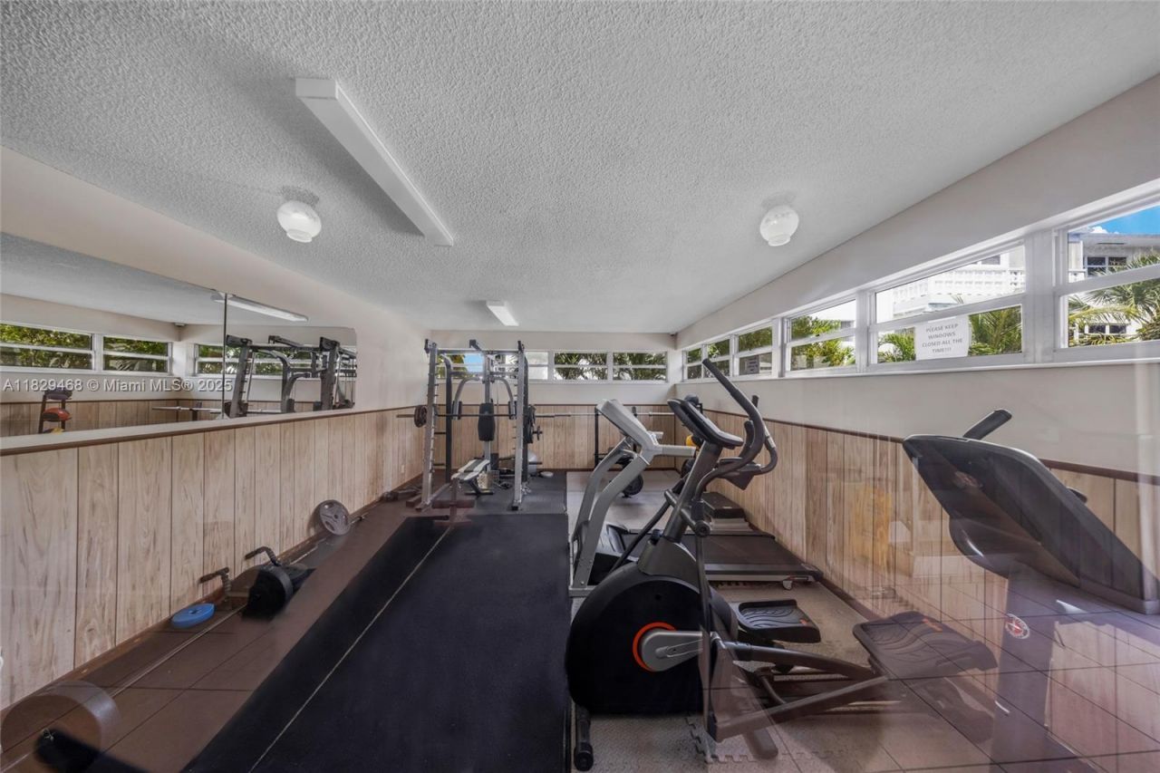 3161 S Ocean Dr, Unit 1510, Hallandale Beach, FL 33009 Photo