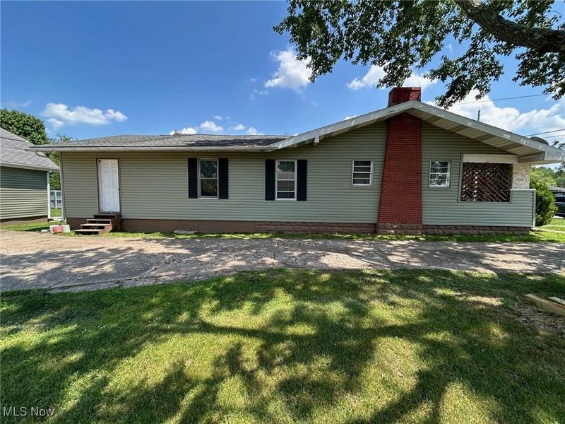 40 Masonic Park Lane, Marietta, OH 45750 Photo 3