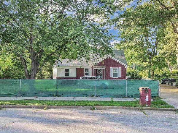 942 N FRAYSER CIR, Memphis, TN 38127