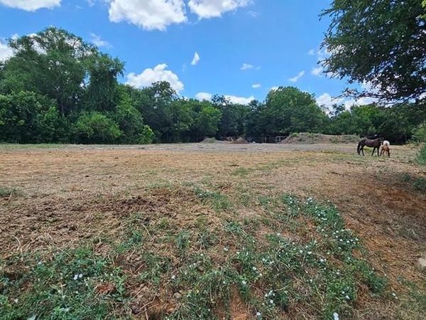 2001 Solona Street, Unit A, Haltom City, TX 76117