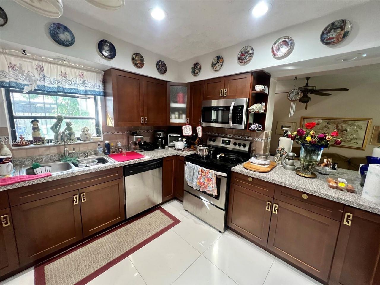 9601 SW 66th St, Miami, FL 33173 Photo