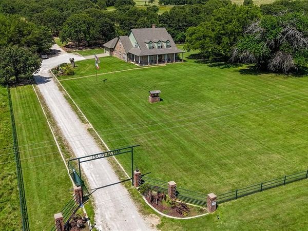 11471 FM 455, Forestburg, TX 76239