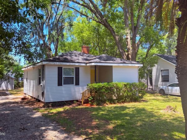 816 SARANAC Street, Jacksonville, FL 32254