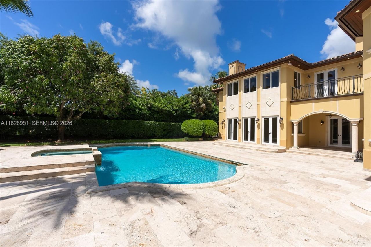 10851 SW 63rd Ave, Pinecrest, FL 33156 Photo