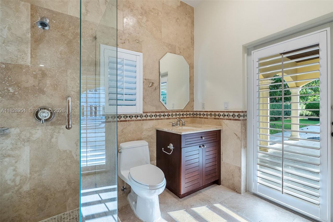 10851 SW 63rd Ave, Pinecrest, FL 33156 Photo