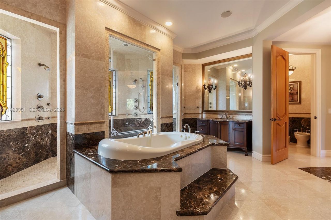 10851 SW 63rd Ave, Pinecrest, FL 33156 Photo