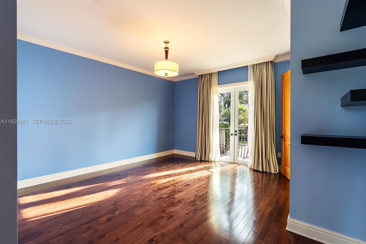 10851 SW 63rd Ave, Pinecrest, FL 33156 Photo