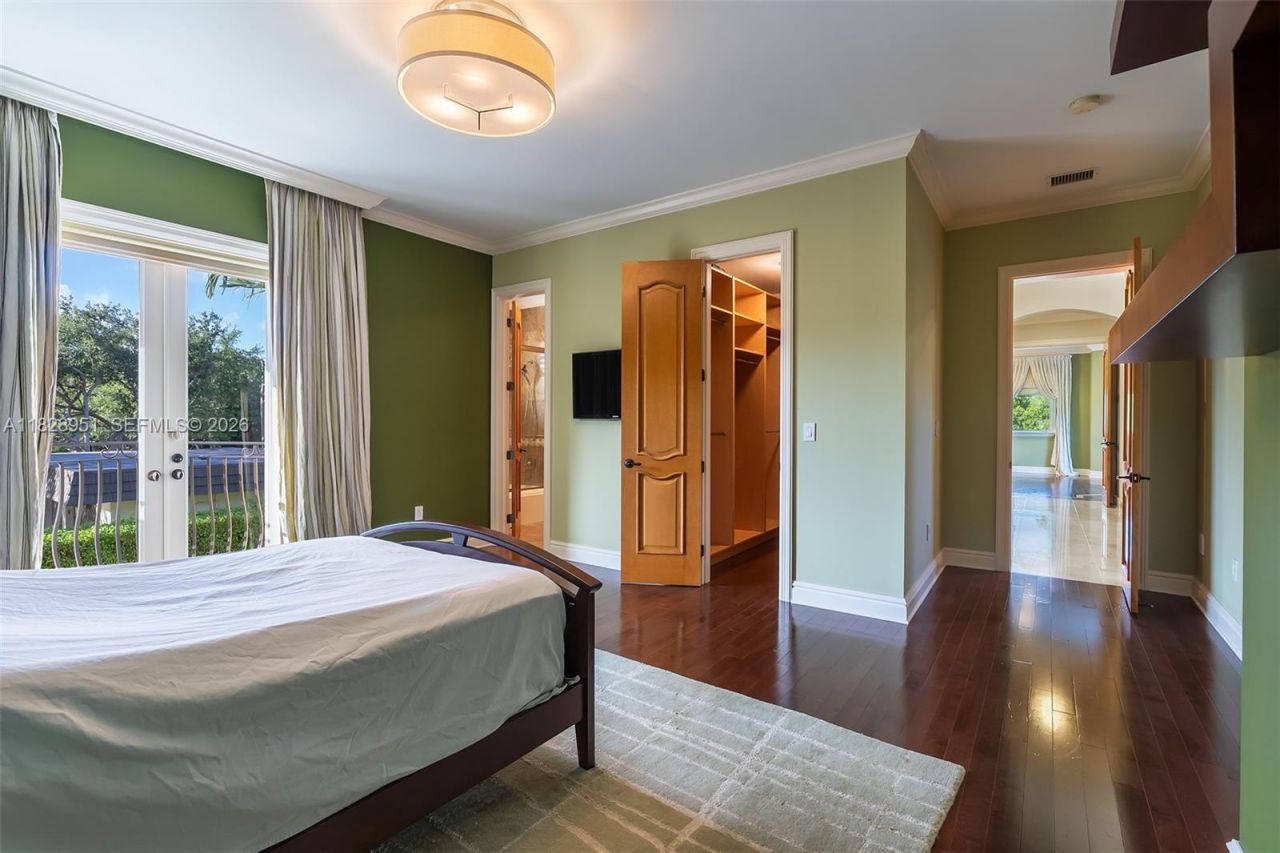 10851 SW 63rd Ave, Pinecrest, FL 33156 Photo