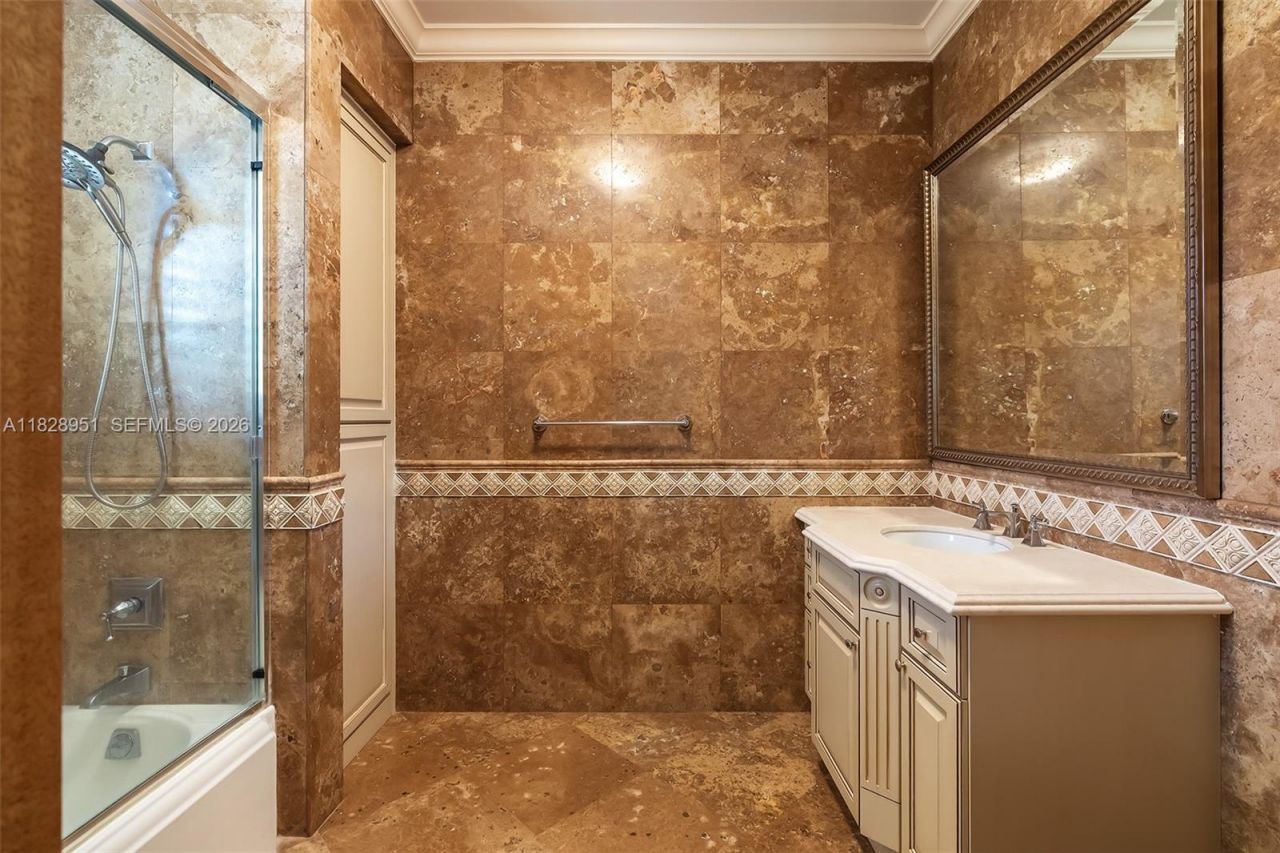 10851 SW 63rd Ave, Pinecrest, FL 33156 Photo