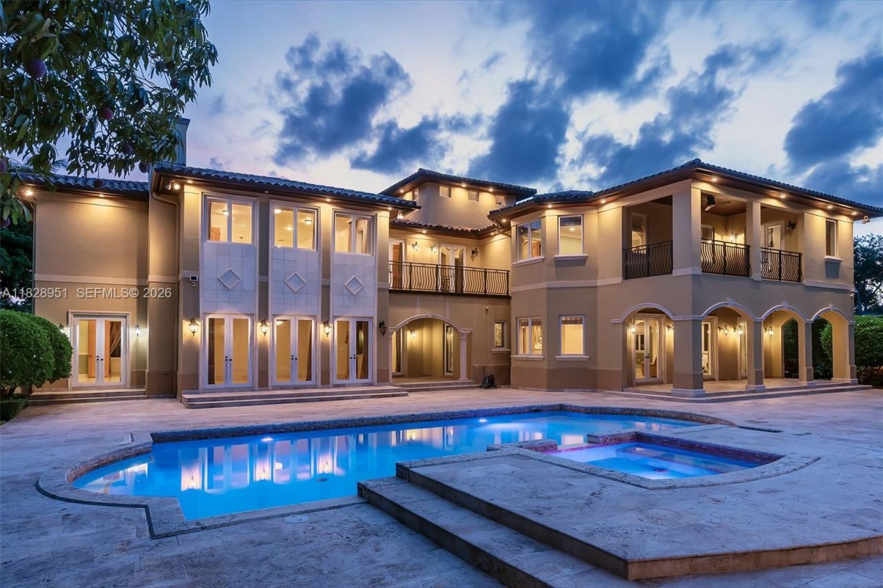 10851 SW 63rd Ave, Pinecrest, FL 33156 Photo