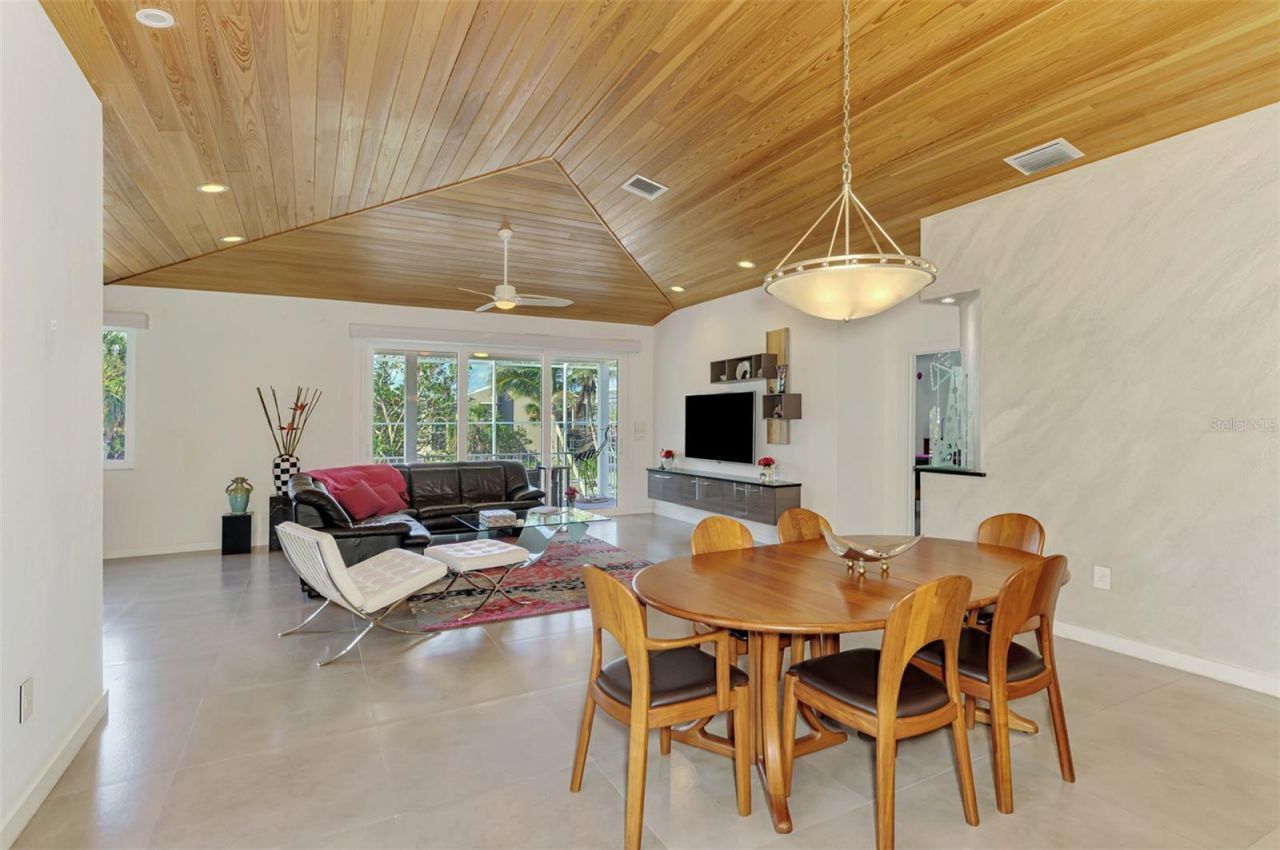 412 Treasure Boat Way, Sarasota, FL 34242 Photo