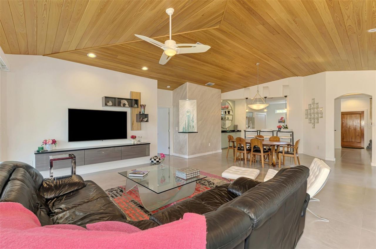 412 Treasure Boat Way, Sarasota, FL 34242 Photo